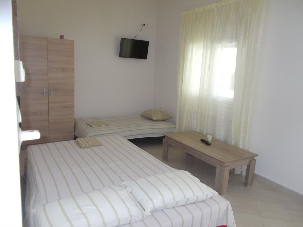 Elena Rooms-Apartments Asprovalta Esterno foto