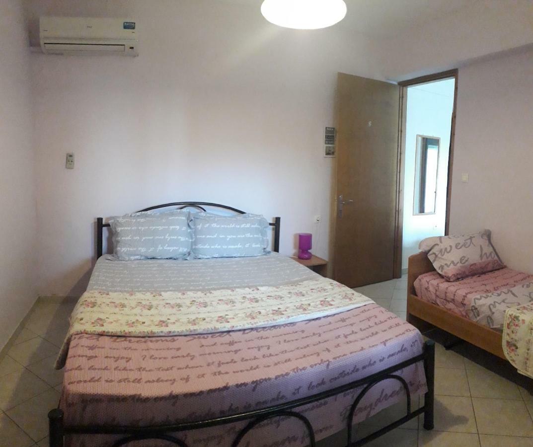 Elena Rooms-Apartments Asprovalta Esterno foto