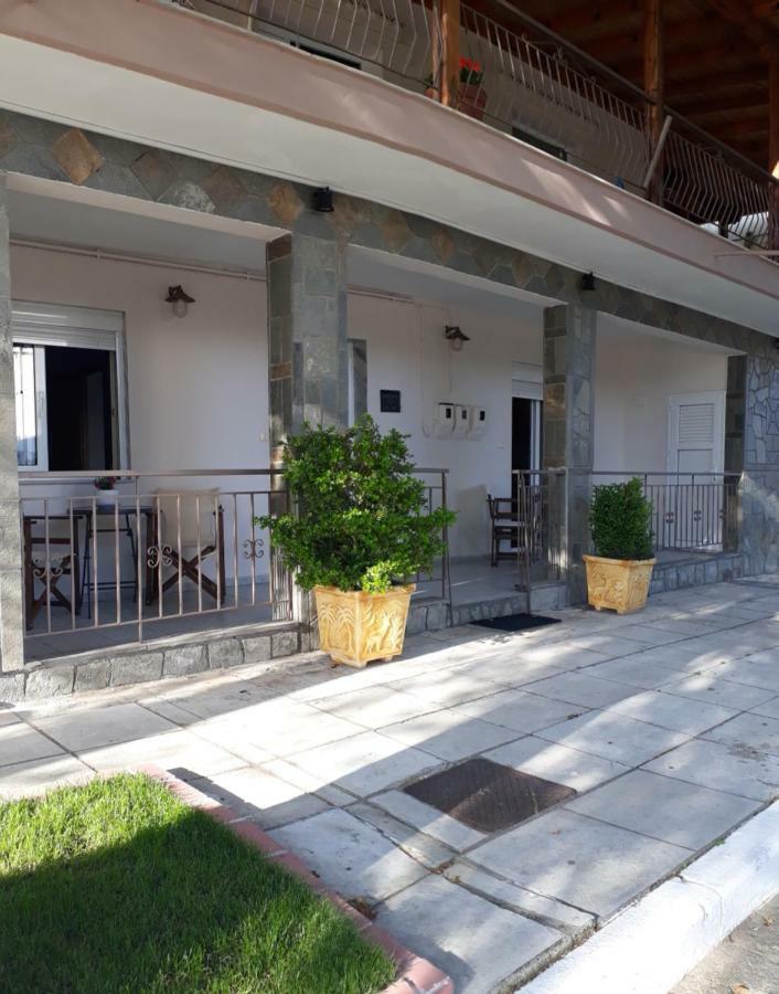 Elena Rooms-Apartments Asprovalta Esterno foto