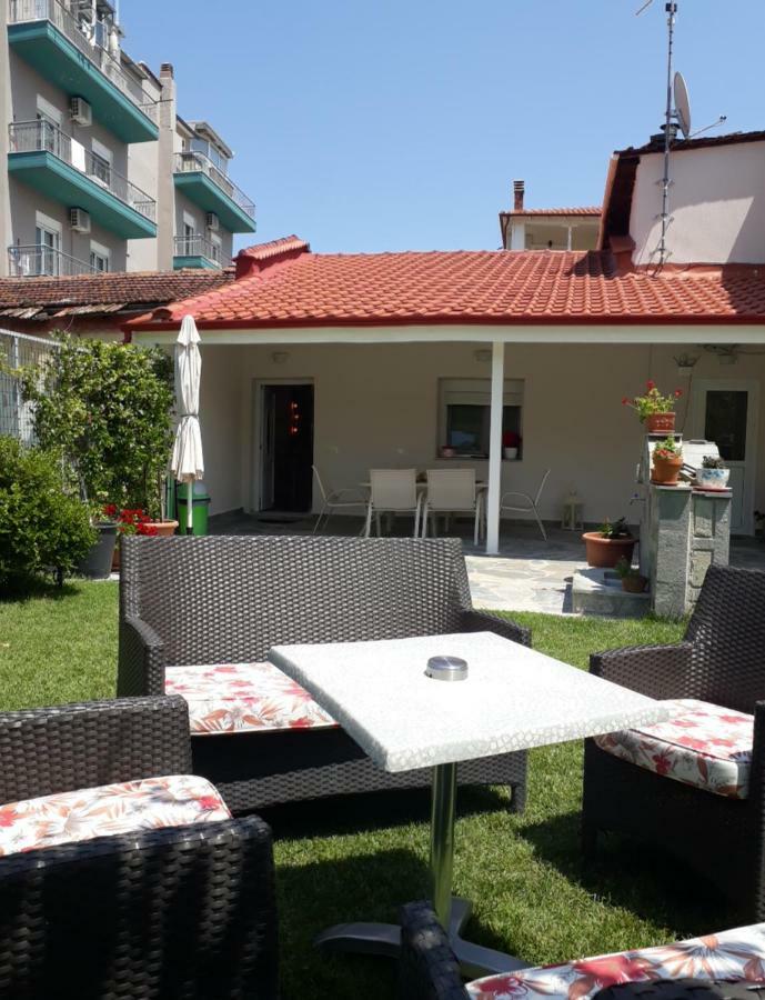 Elena Rooms-Apartments Asprovalta Esterno foto